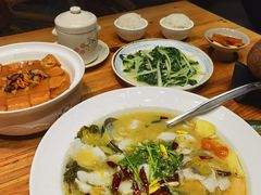 -花溪雨·森林餐厅(石基店)
