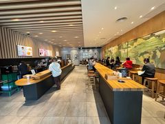 -星巴克(广州百信广场东区店)