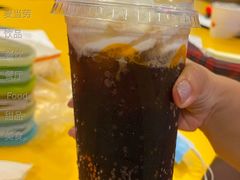 甜品站可乐麦炫酷-麦当劳(中山公园龙之梦店)