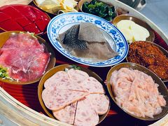 -山悦里 山野·鲜火锅(罗斯福广场店)