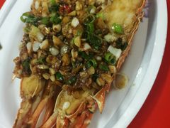 -六合夜市