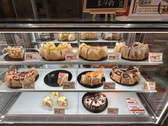 -卷们·现制生日蛋糕·蓝风车动物奶油(金源店)