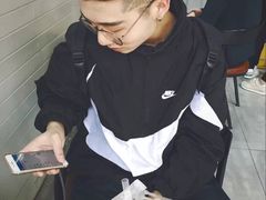 -ME觅妆·定制美妆·彩妆私教(菱角湖店)