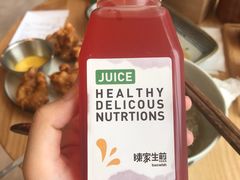 椰肉草莓-陈家生煎(世茂双子塔店)