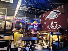 大堂-黄鱼炙夜·烧烤·小龙虾(世茂缤谷店)