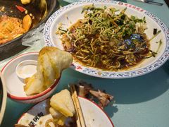 -鱼窝棚柴火铁锅炖(富山屯店)