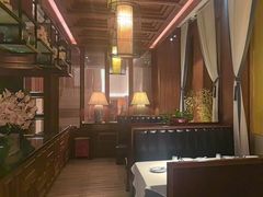 -八府香鸭·啫啫煲(华山路店)