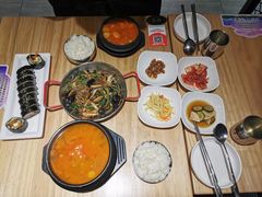 -山海珍味韩国料理(奥城店)