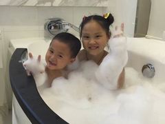 -广州花之恋城堡酒店