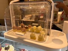 -花花卷卷·鲜食蛋糕(静安久光百货店)