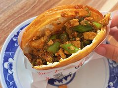 孜然夹馍-老字号杨坡红油米线腊汁肉夹馍(东四道巷店)