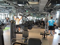 -OXYGYM奥美氧舱运动中心(丽都水岸店)