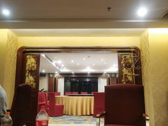 -黄埔华苑酒家(黄埔总店)