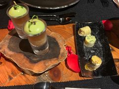 帝王蟹啫喱搭配牛油果慕斯及魚子醬-AZUL by FUEL蓝色·法式酒馆(琶醍店)