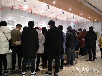 毫无疑问狗狗是非常可爱可爱的啦