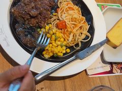 -豪客来牛排(重庆三峡广场步行街1704店)