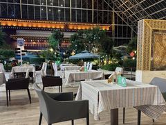 -拉萨圣地天堂洲际大饭店-自助餐厅