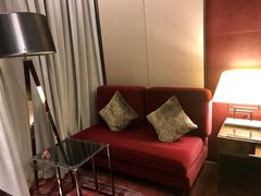 -广州天河希尔顿酒店