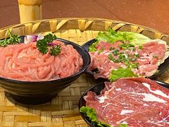 -卤校长重庆火锅(恒隆广场店)