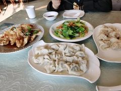 -黄家饺子东北特色菜馆(湖滨商业街店)