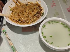 -酱壹老三饵丝(南宁南路店)