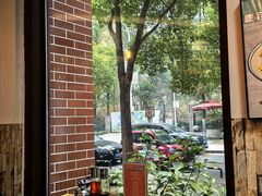-左记港食(融科天城店)