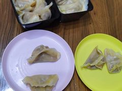 -金城包子牛肉灌汤包(台东四路店)