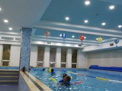 -乐悠游亲子游泳俱乐部