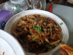 -嘎吧锅私家菜馆(新村十区店)