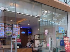 -小杨生煎(金山百联购物中心3楼店)