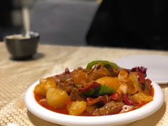 新疆大盘鸡-巴扎美食·新疆菜·西域歌舞表演餐厅(新疆大厦店)