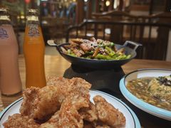 -东来菜馆•手抓海鲜家常菜•海鲜锅贴