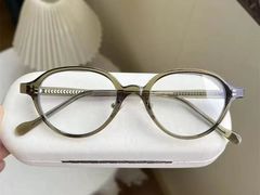 -爱视眸Eyeblling眼镜·依视路·蔡司镜片折扣店(百联南方商城购物中心)