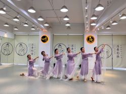 -深舞形体民族舞蹈工作室