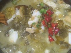 -周鱼小馆石锅酸菜鱼(活力汇店)