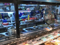 -黄泥岗·地道湖北菜(奥特莱斯店)