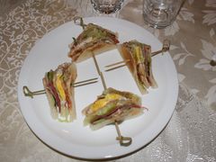 IMG_0605-燕庭·纯燕窝·甜品下午茶(南京西路店)