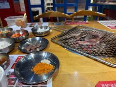 -老炉家木炭烤肉(长江国际店)