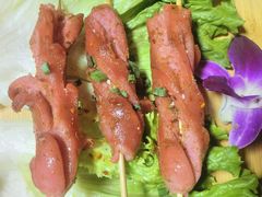 -山野的朋友露营炭火烤肉