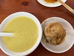 小米粥-宝瑞门钉肉饼店
