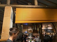 门面-哥老官重庆美蛙鱼头(西湖银泰十一哥店)