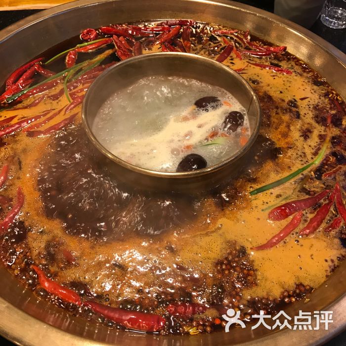 天府大柴门生态火锅(天仁路店)图片 - 第1张