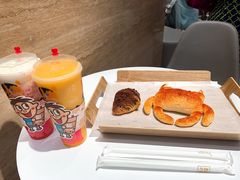 -奈雪的茶(东原悦荟店)