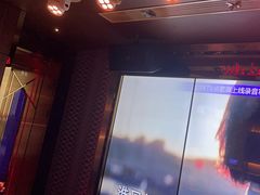 -温莎KTV(珠江路店)