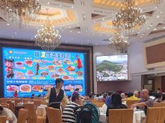 -东豪园林海鲜酒家(南港路辅路店)
