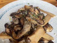 炒蘑菇-SMOKI & CO(五大道店)