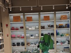 -FUN LUXURY范加奢品(蟠龙天地店)