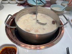 -洪氏嗨捞·猪肚鸡火锅(阳光天地店)