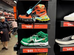 -NIKE上海青浦优选体验店