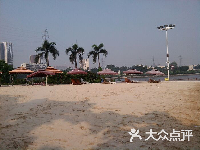 西郊沙滩游泳场